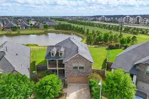 29135 Brooks Valley Dr, Fulshear, TX 77441 - Photo 3