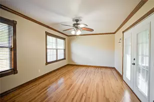 1607 W 11th St, Freeport, TX 77541 - Photo 9