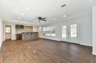 7341 Oak Hill Dr, Houston, TX 77087 - Photo 15