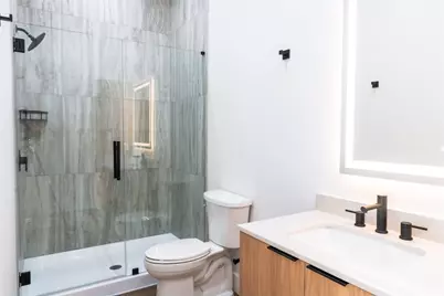 5614 Larkin #B, Houston, TX 77007 - Photo 5