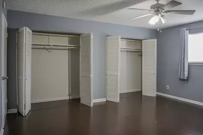 10526 Hammerly Boulevard #246, Houston, TX 77043 - Photo 17