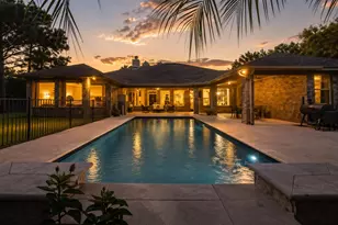 8992 Windjammer Ln, Montgomery, TX 77316 - Photo 3