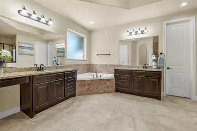 8992 Wind Jammer Lane, Montgomery, TX 77316 - Photo 23
