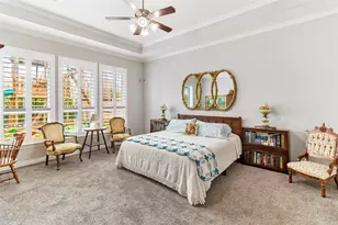 208 Woodside Ct, Clute, TX 77531 - Photo 13