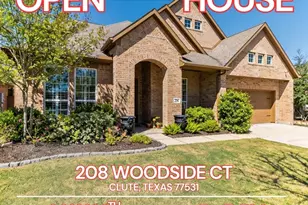 208 Woodside Ct, Clute, TX 77531 - Photo 1