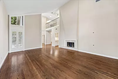 133 Sugarberry Circle, Houston, TX 77024 - Photo 9