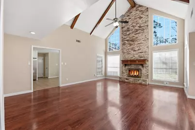 426 Pine Manor Drive, Conroe, TX 77385 - Photo 5