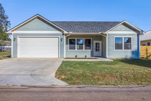610 E Englewood St, Franklin, TX 77856 - Photo 1