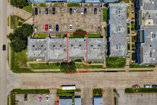 781 Country Pl Dr, Houston, TX 77079 - Photo 37