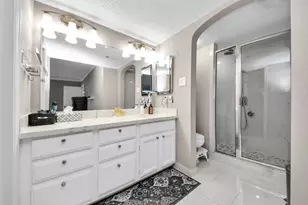 781 Country Pl Dr, Houston, TX 77079 - Photo 21
