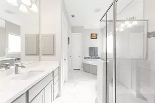 4918 Avalon Plantation Dr, Missouri City, TX 77459 - Photo 25