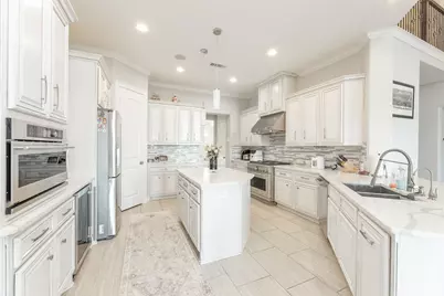 4918 Avalon Plantation Drive, Missouri City, TX 77459 - Photo 17