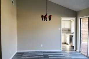 15407 Runswick Dr, Houston, TX 77062 - Photo 11