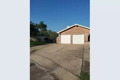 15407 Runswick Drive, Houston, TX 77062 - Photo 33