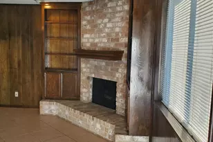 15407 Runswick Dr, Houston, TX 77062 - Photo 5