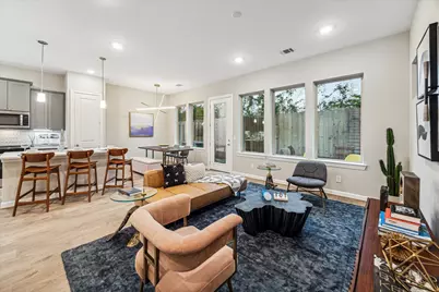 810 Glowing Dawn Drive, Houston, TX 77018 - Photo 3