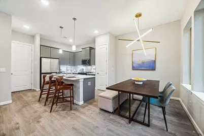 810 Glowing Dawn Drive, Houston, TX 77018 - Photo 11