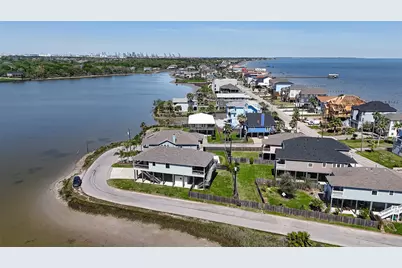 1300 Menard Avenue, Seabrook, TX 77586 - Photo 39