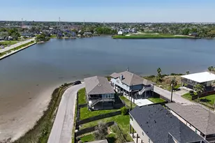 1300 Menard Ave, Seabrook, TX 77586 - Photo 41