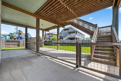 1300 Menard Avenue, Seabrook, TX 77586 - Photo 47