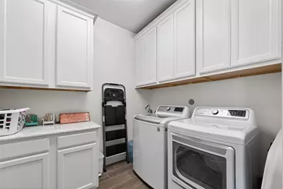 1300 Menard Avenue, Seabrook, TX 77586 - Photo 15