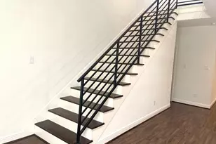 4913 Southwind St, Houston, TX 77033 - Photo 19