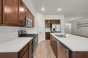 185 Emory Birch Dr, Montgomery, TX 77316 - Photo 5