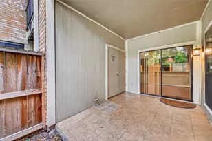 8100 Cambridge St, Houston, TX 77054 - Photo 31