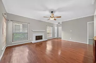 8100 Cambridge St, Houston, TX 77054 - Photo 9