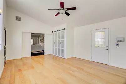 9218 Kapri Lane, Houston, TX 77025 - Photo 13