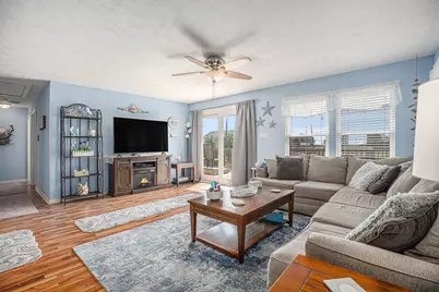 4123 7th Street, Galveston, TX 77554 - Photo 3