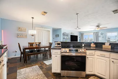 4123 7th Street, Galveston, TX 77554 - Photo 5