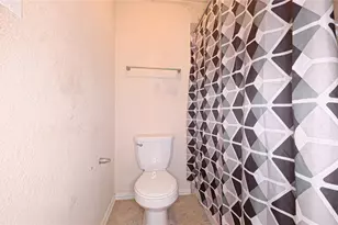 9707 Shimmering Lakes Dr, Rosharon, TX 77583 - Photo 17