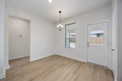 11749 Whirlaway Drive, Willis, TX 77318 - Photo 7