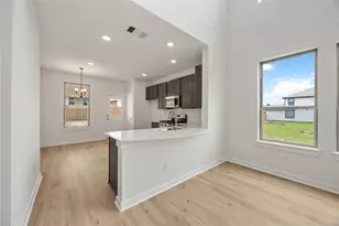 11749 Whirlaway Dr, Willis, TX 77318 - Photo 3