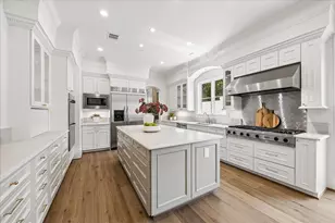 4260 Emory Ave, West University Place, TX 77005 - Photo 17