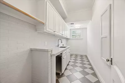 4260 Emory Avenue, West University Place, TX 77005 - Photo 37