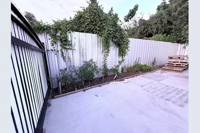 6325 Cullen Boulevard, Houston, TX 77021 - Photo 13