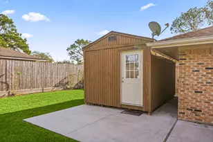 2101 Moss Creek Ln, Pearland, TX 77581 - Photo 21