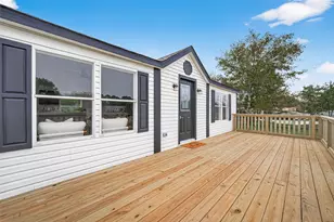 15236 Heavenly Acres Dr, Willis, TX 77318 - Photo 9