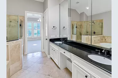 9269 Buffalo Speedway, Houston, TX 77025 - Photo 25