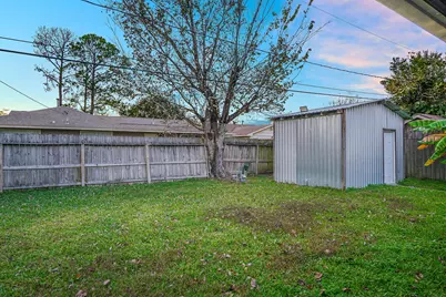 2516 Blueberry Lane, Pasadena, TX 77502 - Photo 17