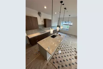 11611 Royal Parkside Place, Houston, TX 77082 - Photo 7