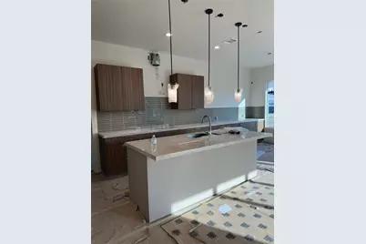 11611 Royal Parkside Place, Houston, TX 77082 - Photo 9