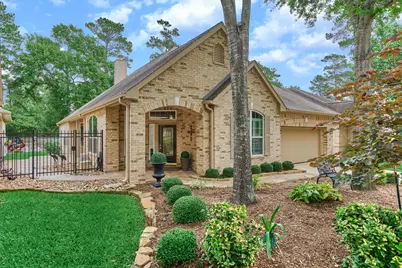 18 Coachman Ridge Place, The Woodlands, TX 77382 - Photo 1