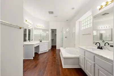 9423 Walnut Brook Court, Houston, TX 77040 - Photo 19