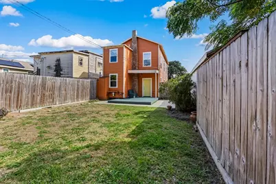 4318 Avenue K, Galveston, TX 77550 - Photo 9