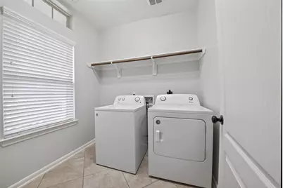 8922 Pinenut Drive, Cypress, TX 77433 - Photo 5