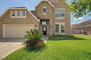 4022 Cypress Point Dr, Mont Belvieu, TX 77523 - Photo 1