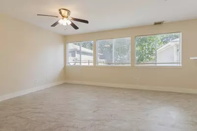 439 Laurel Timbers Drive, Houston, TX 77339 - Photo 5